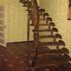 Лестницы из массива в Пинске