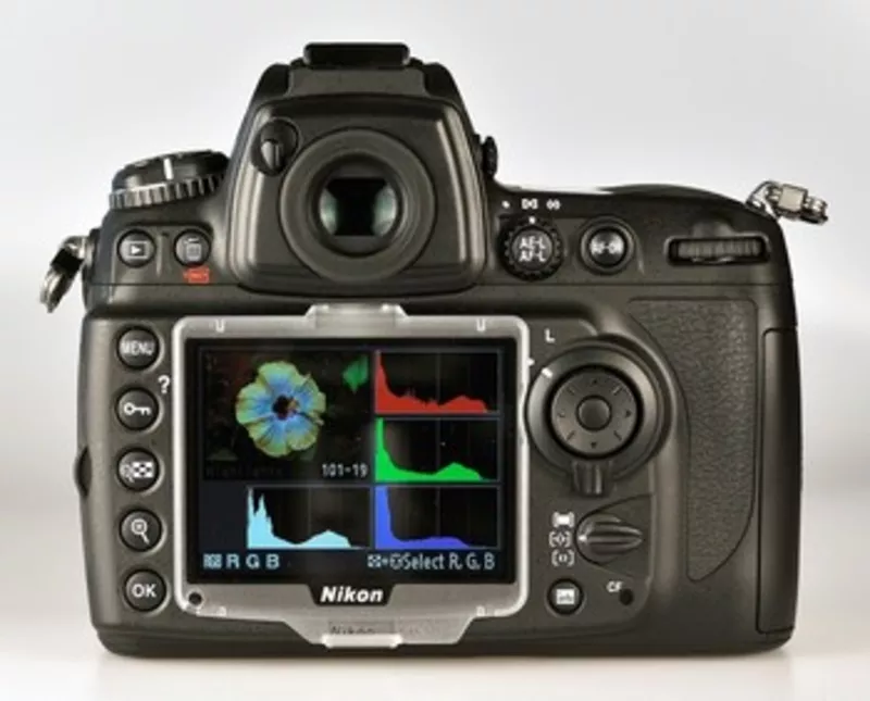 Nikon D700 Цифровые зеркальные фотокамеры с гарантией: на продажу 2