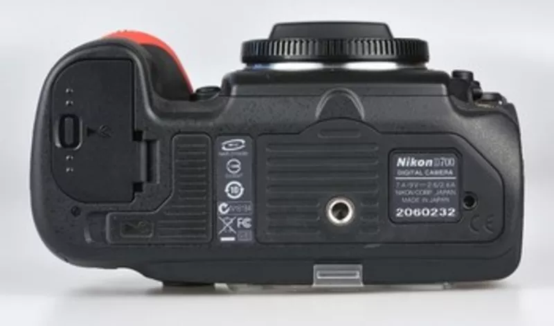 Nikon D700 Цифровые зеркальные фотокамеры с гарантией: на продажу 6