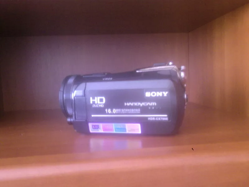 Цифровая видеокомера Sony-HDR-CX700E 
