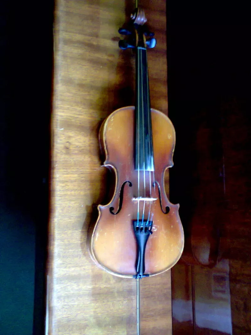 скрипка старинная Чешская
